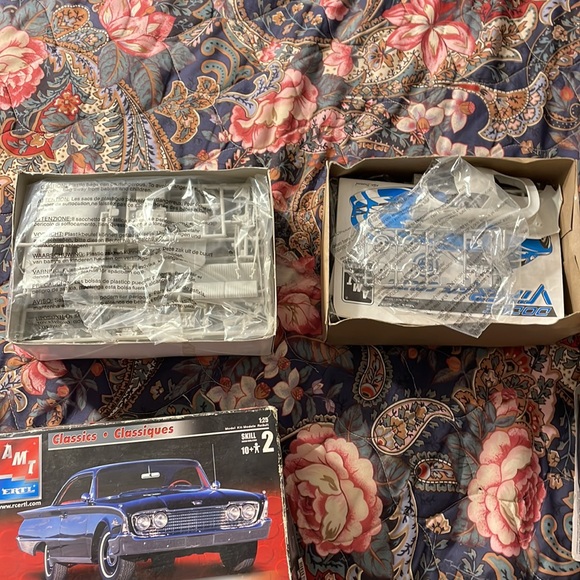 Vintage Classic model car kits - Picture 4 of 4